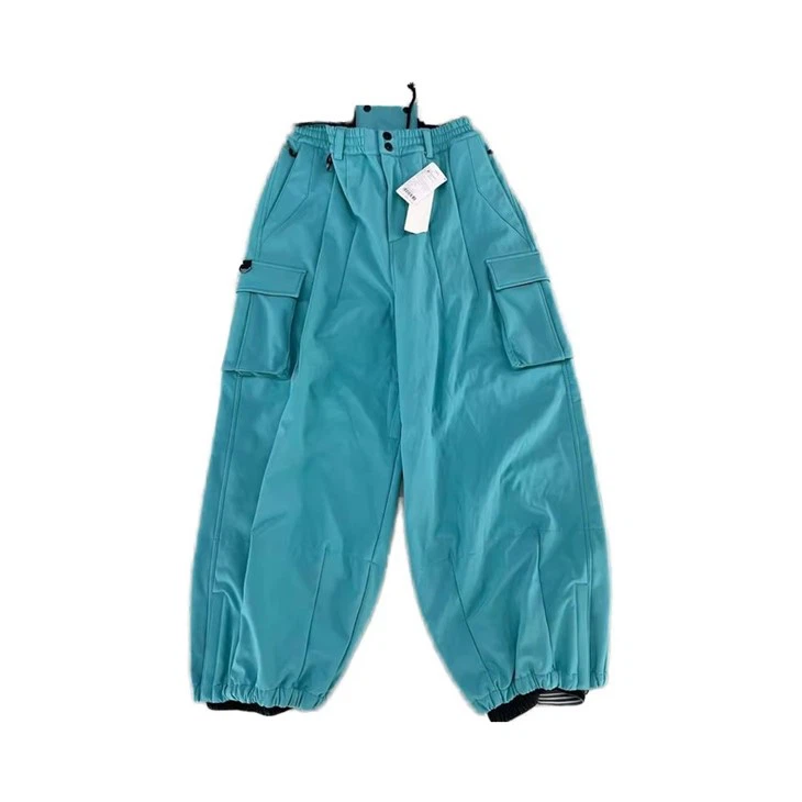 स्की और स्नो पैंट